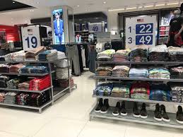 Grab the latest clothing for men, women & kids at amazing prices. Max Fashion Kini Dibuka Di One Utama Enchanted Life Begins