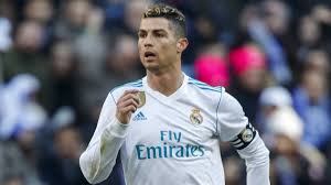 يرفض فلورنتينو بيريز رئيس ريال مدريد الإسباني، بشكل قاطع عودة النجم البرتغالي كريستيانو رونالدو من جديد لصفوف فريقه. Ù‡Ù„ Ø±ÙˆÙ†Ø§Ù„Ø¯Ùˆ ÙŠØªØ±Ùƒ Ø±ÙŠØ§Ù„ Ù…Ø¯Ø±ÙŠØ¯ Alwali Magazine