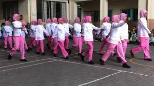 Murid sekolah rendah dinilai melalui rekod penilaian puteri bongsu. Pertandingan Kawad Kaki Puteri Islam 2018 Youtube
