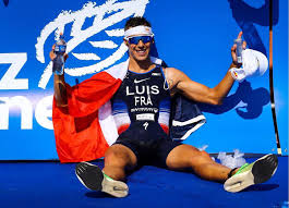 Vincent luis (born 27 june 1989 in vesoul, france) is a french professional triathlete.besides his many wts wins and participations to the 2012 summer olympics and 2016 summer olympics, he won the itu world championship in 2019 and 2020, and the mixed relay team world championship with the french national team in 2015, 2018 and 2019. Beth Potter Takes Gold As Vincent Luis Makes It 4 Wins In A Row Trination