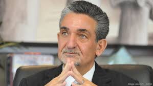 Ted Leonsis invests more money in Georgetown University entrepreneurs at  Bark Tank competition