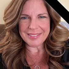 Are there any reports of dangerous algae blooms at Lake Anna?