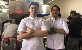 Pemenang tidak otomatis menjadi chef. Chef Arnold Posting Foto Chef Juna Senyum Netizen Kiyut Banget Okezone Lifestyle