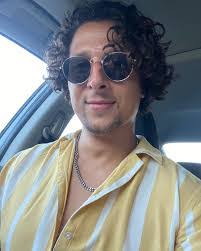 Adrian Brown's Instagram, Twitter & Facebook