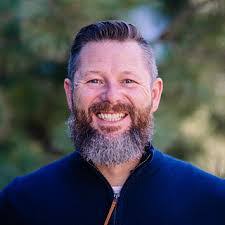 Julie Stair's Instagram, Twitter & Facebook