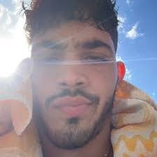 Stacey Melo's Instagram, Twitter & Facebook