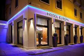 Scopri le offerte, scegli l'orario di partenza, acquista a prezzo scontato e viaggia ad alta velocità. Hotel Europa In Italy
