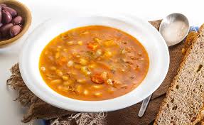 Φασολάδα με λουκάνικο