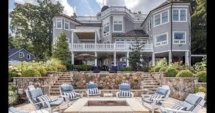 Pin By Smithsanta On New England In 2020 New England House Styles Mansions