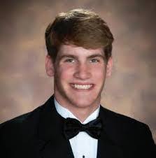 Kelly Drewry's Instagram, Twitter & Facebook