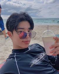 Lee Chan Hyeong- 이 찬 형