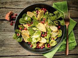 Maultaschensalat Mit Granatapfel Und Rosenkohl Von Buerger Chefkoch Tajine Rezepte Maultaschensalat Rosenkohl