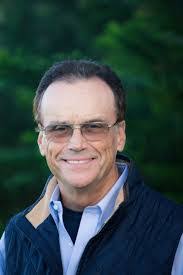 Milo Davis's Instagram, Twitter & Facebook