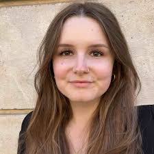 Anna Greulich's Instagram, Twitter & Facebook