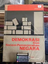 .sistem pemerintahan dan pentadbiran negara selepas merdeka adalah berlandaskan sistem pemerintahan demokrasi. Negara Dan Sistem Pemerintahan Dengan