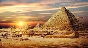 Dynastie, erbaut.diese pyramide ist das erste bauwerk, das von grund auf als echte pyramide geplant. Pyramiden Von Gizeh Die Altesten Und Beruhmtesten Bauwerke Der Welt
