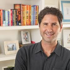 Bird Rock author Matt de la Pena celebrates children's journeys to finding  themselves