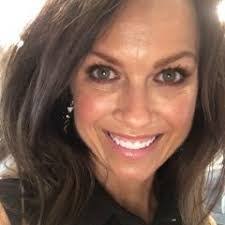 Amy Gwinn's Instagram, Twitter & Facebook