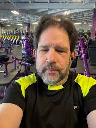 Happy Monday! For me, it's biceps today—what are you training too day