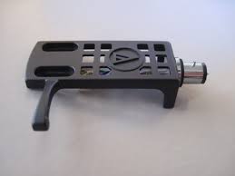 The at2000t represents good value for money, coming installed with the same special winding ei core transformer as the earlier at3000t, and retains its special flatness and superior the input and output phono sockets are isolated from the chassis, and an earth binding post provided to kill any hum pickup. Audio Technica At Hs10 And Ortofon Lh 2000 Turntable Headshells Hfa The Independent Source For Audio Equipment Reviews