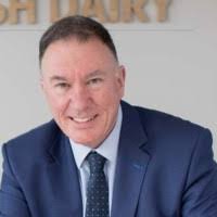 Aaron Forde's Instagram, Twitter & Facebook