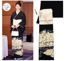 オリジナル留袖 ゴージャス金箔黒留袖 霞に吉祥秋草文 黒留袖 留袖 女性 和服
