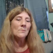 Must-see places in Charleston besides pineapple fountain