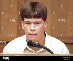 Jesse Ernst's Instagram, Twitter & Facebook