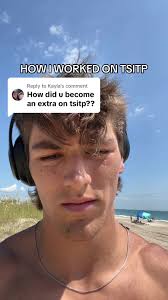 Replying to @Kayla Im happy its just very bright #thesummeriturnedpretty  #thesummeriturnedprettyseason2 #thesummeriturnedprettyedit #teamconrad  #teamjeremiah #mulletguy #extra