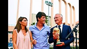 Together they have a son, dylan, who was born in 1996. Didier Deschamps And His Wife Claude Deschamps The Son Youtube