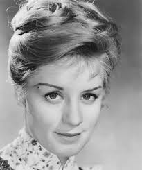 Framed Print of Everett Collection Print of SONS AND LOVERS, Mary Ure,  1960. Framed Print from Everett Collection