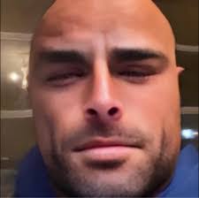 Amanda Hiser's Instagram, Twitter & Facebook