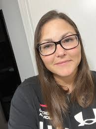 Ashley Gilmer's Instagram, Twitter & Facebook