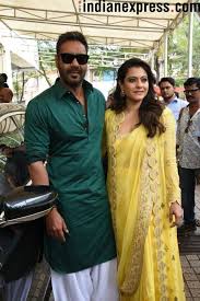 Kajol And Ajay Devgan Pathani Kurta Mens Kurta Designs India Fashion Men Ajay devgan hairstyle and haircut in different movies. kajol and ajay devgan pathani kurta