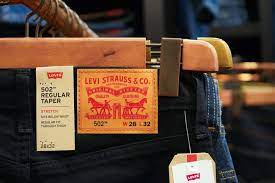 Stylish and authentic, levi's has the best fitting blue jeans, pants, shirts and outerwear for men, women and kids. Jeansmerk Levi S Wordt Steeds Meer Retailer Retaildetail