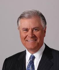 TV newsman Paul Cameron keynotes LKN Chamber gala
