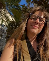 Wanna know something? I get SO awkward behind the camera. And wanna know  something else? These photos turned out awesome because I had an awesome  photographer behind the camera (lookin at you,