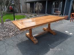 The bench is 5' long and stands just over 1.5' off the ground. Pedestal Trestle Dining Table Ana White
