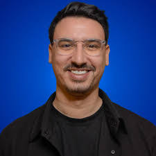 Barbara Ledoux's Instagram, Twitter & Facebook