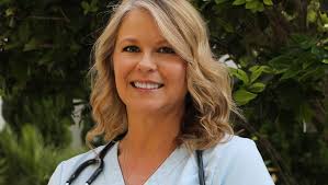 Eleven compete for five hospital board seats