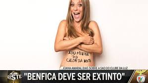 Joana beatriz nunes vicente amaral dias, widely referred to in the media as joana amaral dias (born in luanda, angola, on 13 may 1973) is a portuguese politician and clinical psychologist, with master's and ph.d. Joana Amaral Dias Dos Seus 0 59 Em Votos A Nudez Do Calor Da Noite Hugo Gil