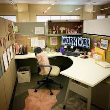 The trick is to have the outcome looking colorful, tidy and reflecting your personality. The Top 63 Cubicle Decor Ideas