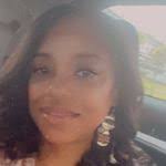 Ursula Willis's Instagram, Twitter & Facebook