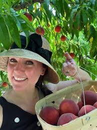Pick Your Own Peaches in Huntsville