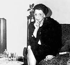 Δεκ 1982 lyra sylp 3759. Eytyxia Papagiannopoyloy H Stixoyrgos Poy Me To Pa8os Ths Alla3e To Laiko Tragoydi Ellines Com