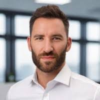 Andrew Dore's Instagram, Twitter & Facebook