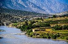 کونړ) is one of the 34 provinces of afghanistan it is in the northeastern part of the country. Kunar Province Wikipedia