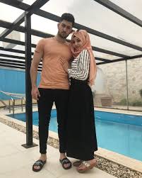 If you are looking for varied matching couple names for games, you are in the right place! Pin On Muslim Couples