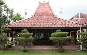 Perbedaan antara kedua jenis bangunan tradisional tersebut umumnya tidak terlalu mencolok. 7 Gambar Rumah Adat Jawa Timur Dan Penjelasan Strukturnya
