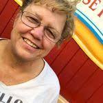 Sherry Honn's Instagram, Twitter & Facebook